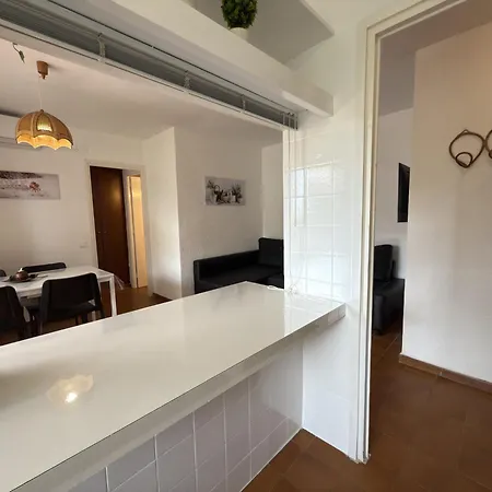 Homeholidaysrentals Roure - Costa Barcelona Apartment Calella