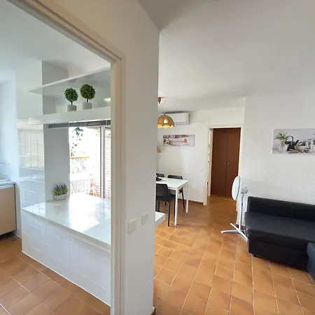 Homeholidaysrentals Roure - Costa Barcelona * Calella