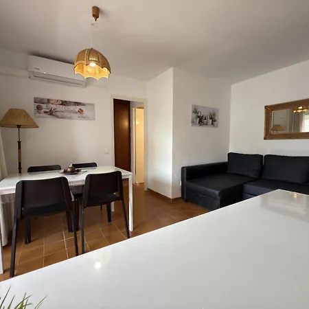 Homeholidaysrentals Roure - Costa Barcelona