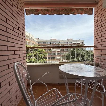Homeholidaysrentals Roure - Costa Barcelona Apartment