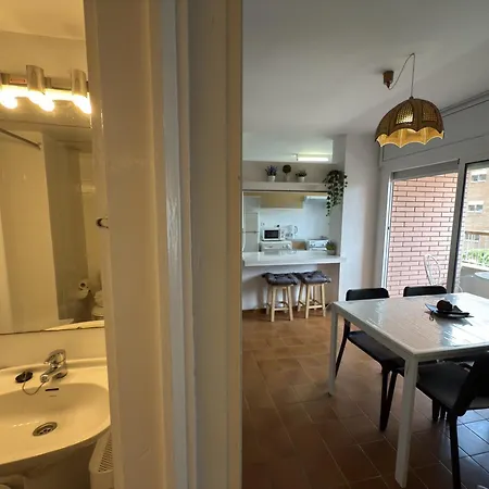 Homeholidaysrentals Roure - Costa Barcelona Apartment