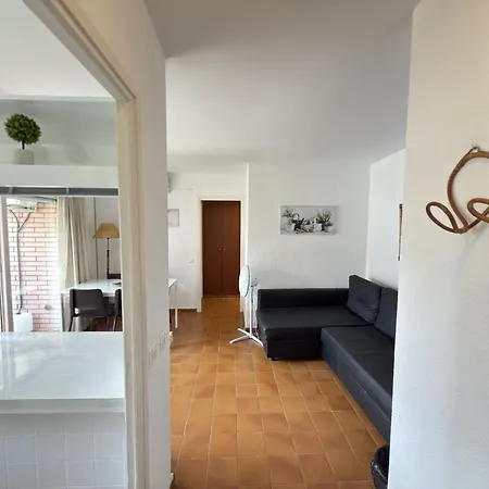 Homeholidaysrentals Roure - Costa Barcelona Apartment Calella