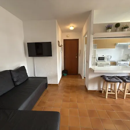 Homeholidaysrentals Roure - Costa Barcelona Apartment