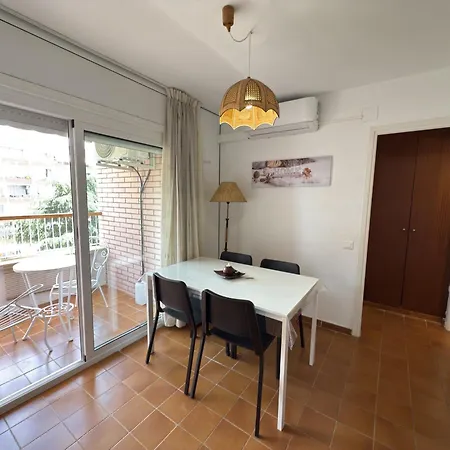 Homeholidaysrentals Roure - Costa Barcelona * Calella